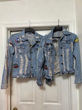 Trendy 2 Light Blue Denim Jacket with Fun Patches size Xl standard